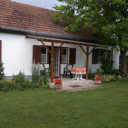 In 18127 Balatonbereny